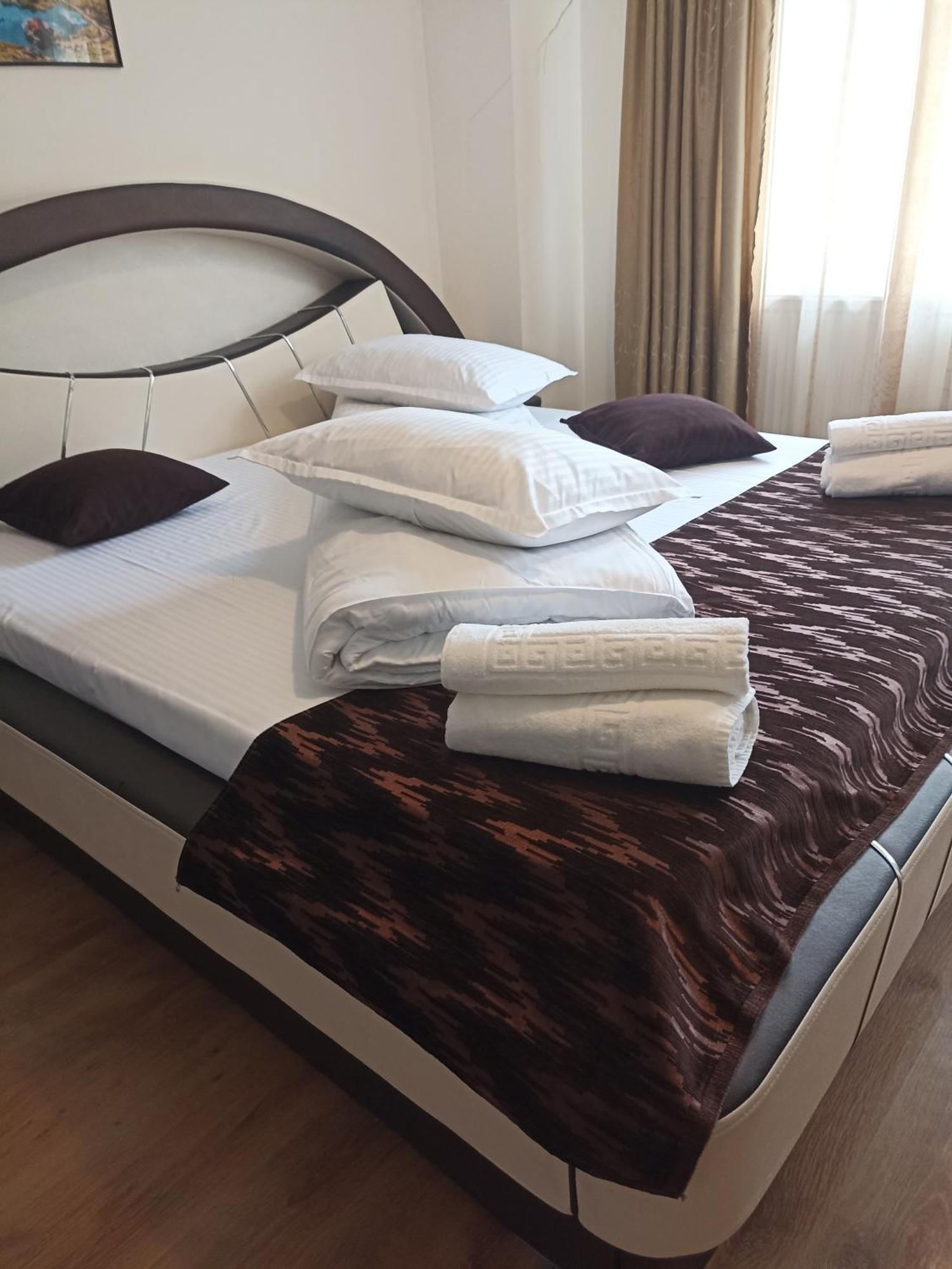 Popasul Drumetului Transfagarasan Hotel Curtea de Argeş Екстериор снимка